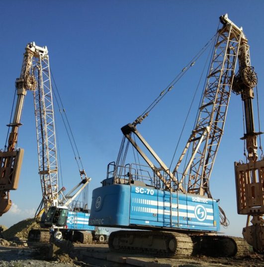 diapraghm wall cranes